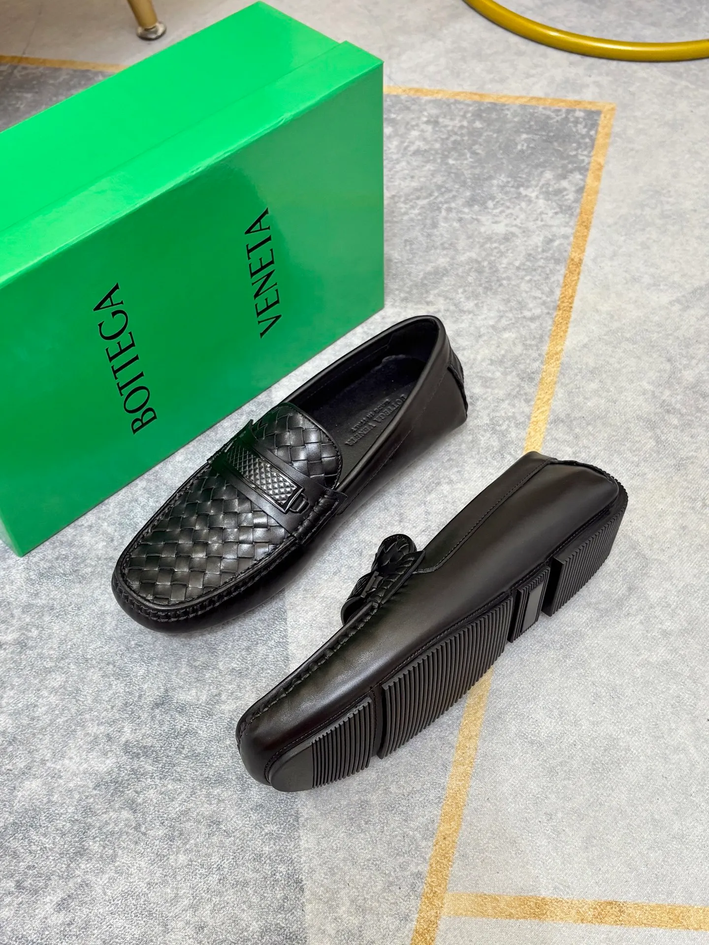 P420💰 (Niu Li + Niu Pad) [BV] The latest hot style‼ ️Casual men's shoes, uppers imported first-layer cowhide ➕Full imported cowhide lining✔️Exquisite workmanship, excellent foot feel, special rubber soles✔️, cool and fashionable, the latest fashion, fashionable outsole, hurry up.  Code number: 38-44 (can be customized to 37.45, non-refundable)